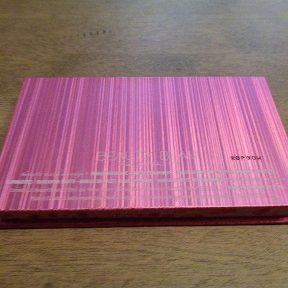 URBAN DEACAY KRISTEN LEANNE COLLECTION - Picture 8 of 16